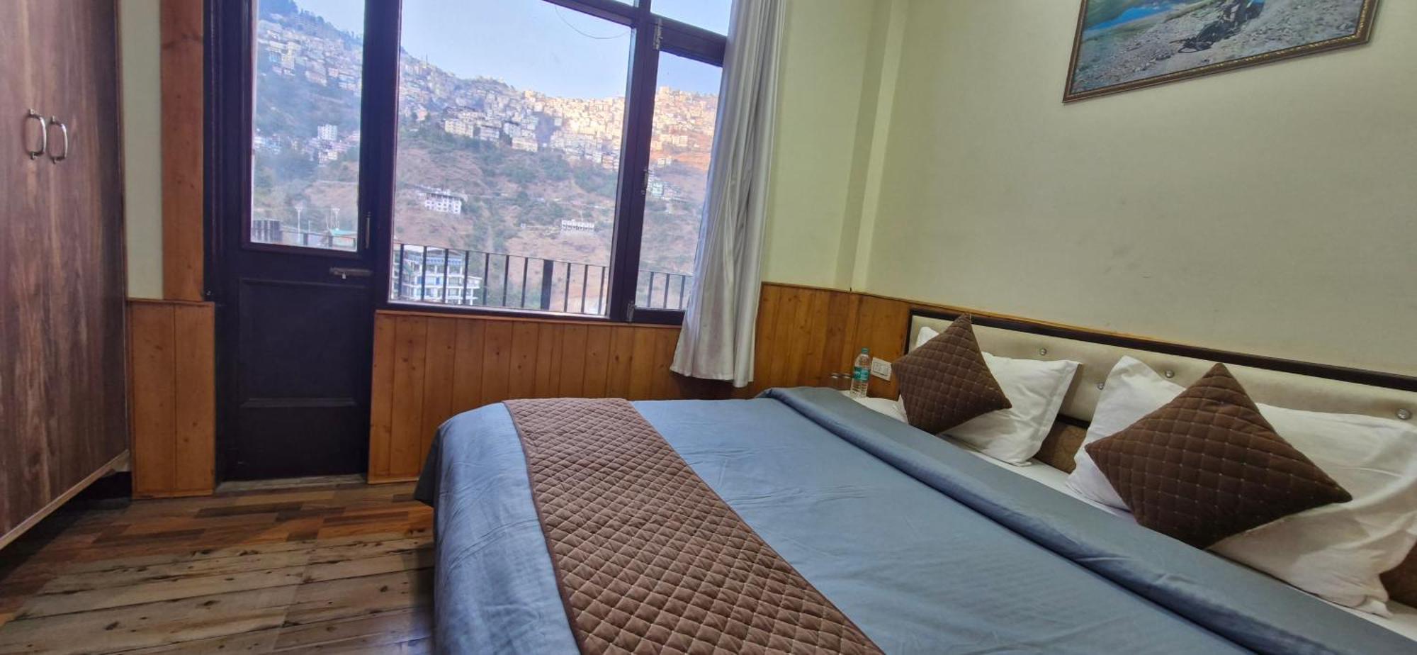 Hotel White Villa Shimla Esterno foto