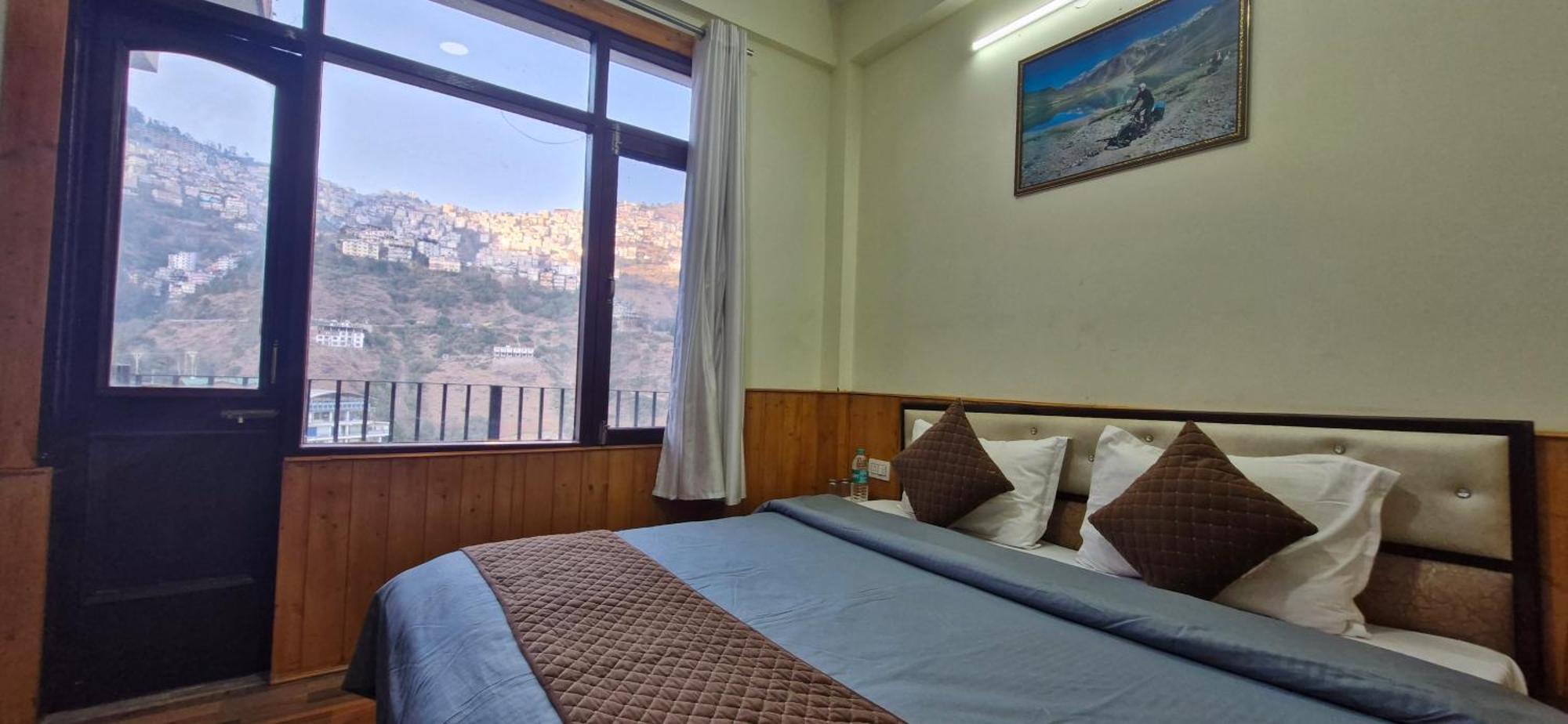Hotel White Villa Shimla Esterno foto